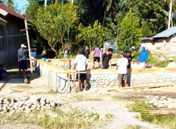 Wujudkan Aspirasi Warga, Legislator Perindo Yolanda Mambu Bantu Bangun Mushola di Parigi Moutong Sulteng