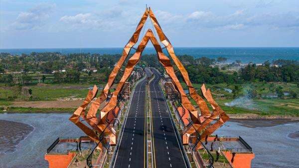 Jembatan Terpanjang di DIY Gunakan Struktur CSP Buatan ADHI Diresmikan Prabowo