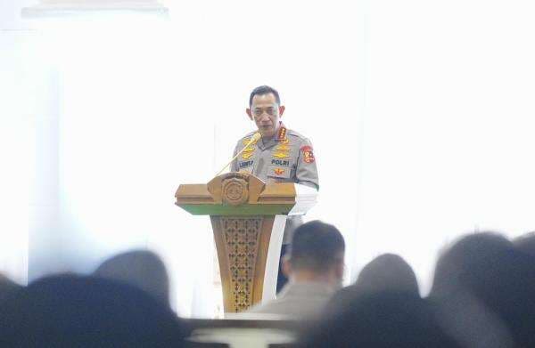 Kelakar Kapolri Mau Jadi Aktivis usai Pensiun: Nanti Gantian Saya Mau Demo
