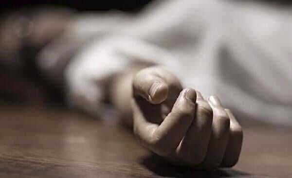 Manggarai Timur Geger, Pulang Mabuk Miras, Suami Tewas Dipukul Balok Kayu oleh Istri Manggarai Timur Geger, Pulang Mabuk Miras, Suami Tewas Dipukul Balok Kayu oleh Istri