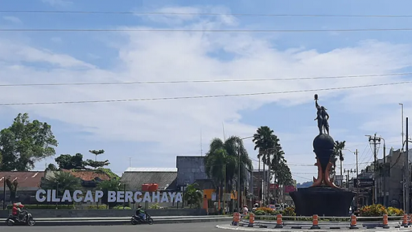 UMK Kabupaten Cilacap Naik! Peringkat Keenam di Jawa Tengah, Berikut Daftar Lengkap UMK 2025 Jateng UMK Kabupaten Cilacap Naik! Peringkat Keenam di Jawa Tengah, Berikut Daftar Lengkap UMK 2025 Jateng