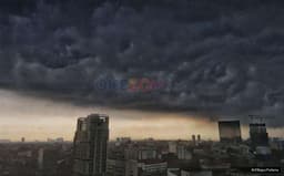Ramalan Cuaca Jabodetabek Hari Ini: Waspada Hujan Disertai Petir!