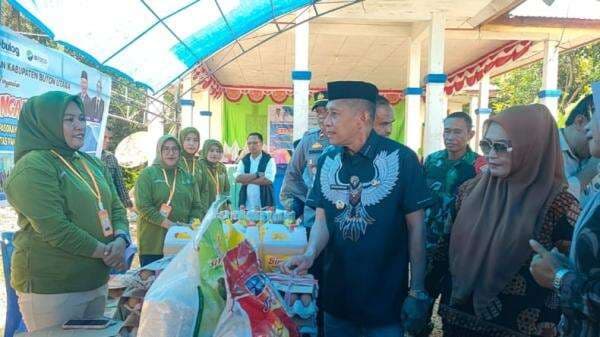 Bupati Butur Afirudin Resmi Buka Gerakan Pangan Murah di Rante Gola Bonegunu