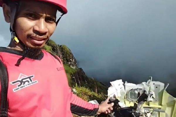 Bangkai Pesawat ATR Ditemukan Hancur di Bulusaraung, SAR Cari Penumpang dan Kru