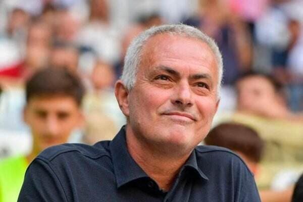 Eks Liverpool Desak Bayern Munich Rekrut Jose Mourinho!