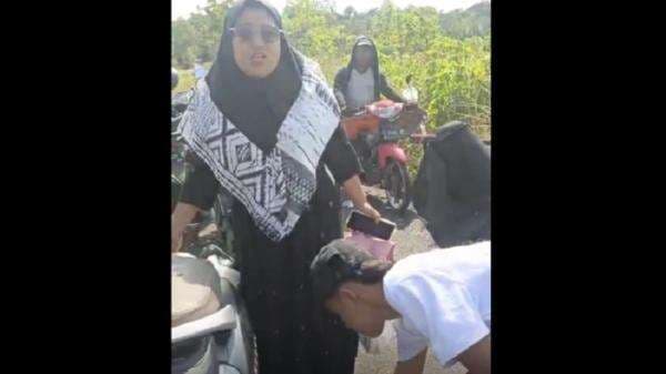 Aksi Berani Emak-Emak Lawan Begal di Bangkalan, Pelaku Kabur Tanpa Hasil