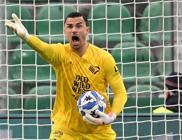 Hasil Pemain Abroad Semalam: Emil Audero Langsung Kebobolan 3 Gol Usai Pegang Paspor Indonesia, Thom Haye Gagal Menang Lagi