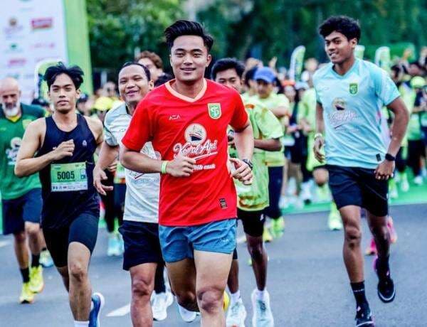 Senyum Semringah Ernando Ari saat Tur Pramusim di Australia, Persebaya Siap Guncang Perth!