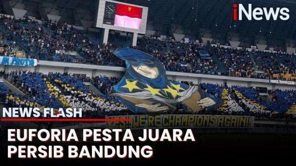 Bobotoh Nyalakan Flare hingga Turun Lapangan Rayakan Kemenangan Persib Bandung