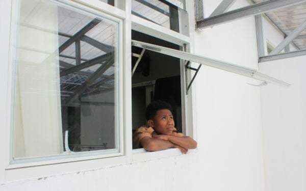 Kisah Warga Miskin di Kaki Gunung Gamalama, Kembali Rasakan Bangku Pendidikan Berkat Sekolah Rakyat