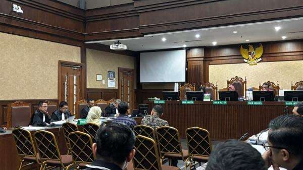 Sidang K3 Kemnaker, Saksi Ngaku Pernah Ditawari Umrah hingga LC oleh Terdakwa