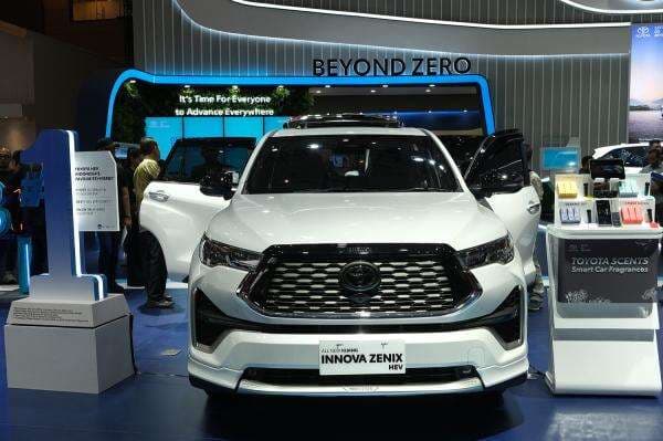 Toyota Kijang Innova Jadi Mobil Terlaris 2025, Segini Penjualannya