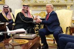 Bertemu Pangeran MBS, Trump Ajak Saudi Berdamai dengan Israel