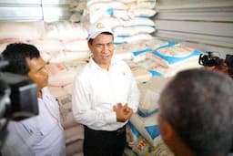 Amran Klaim Pembelian Pupuk Subsidi Naik 20