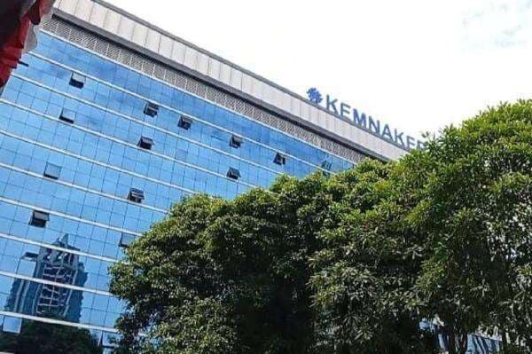 Siap-Siap! Kemnaker Buka Program Magang Nasional Batch 3 untuk 13.652 Peserta Siap-Siap! Kemnaker Buka Program Magang Nasional Batch 3 untuk 13.652 Peserta