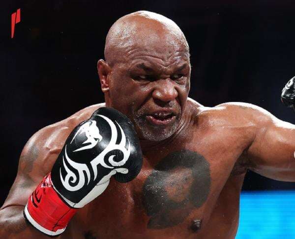 Resmi Bertarung, Mike Tyson Pukul KO Floyd Mayweather Jr?