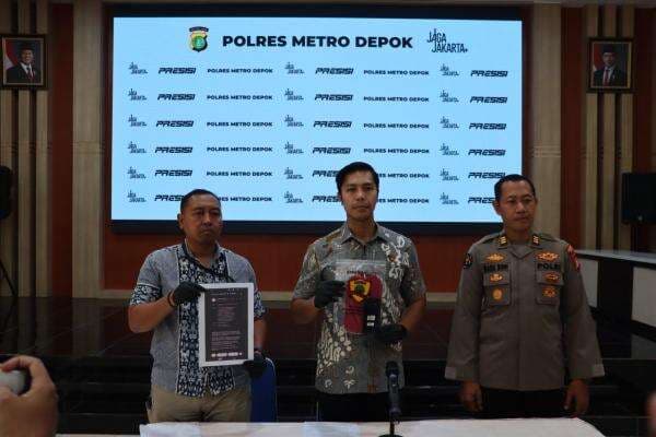 Polisi Ungkap Cara Pelaku Teror Bom Peroleh E-mail 10 Sekolah di Depok