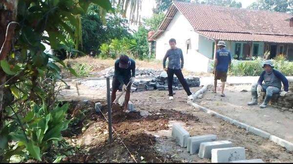 Optimalkan Dana Desa, Pemdes Singabangsa Tenjo Kabupaten Bogor Bangun Infrastruktur Jalan