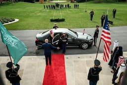 Arab Saudi Janji Investasi Rp16 Ribu Triliun di AS usai Pertemuan Trump-MBS