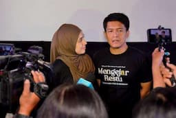 Dhini Aminarti Lebih Emosional saat Beradu Akting dengan Suami