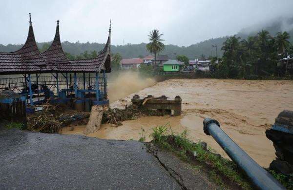 Pakar Tanah IPB: Banjir Bandang Sumatera Dipicu Siklon Tropis Ekstrem!