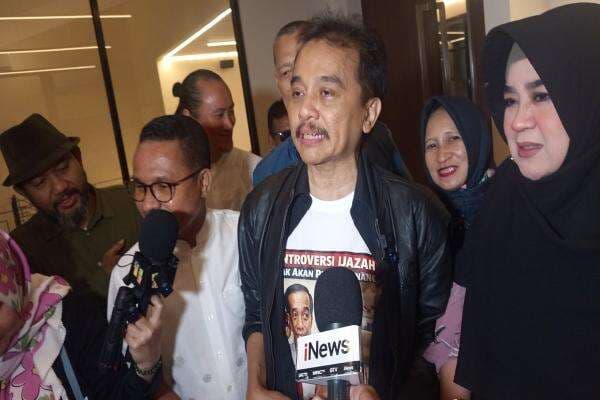 Pengacara Roy Suryo: Polisi dan Jaksa Ragu-ragu di Kasus Ijazah Jokowi
