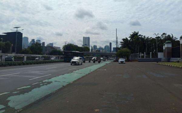 Jelang Demo Buruh, Lalu Lintas di Depan DPR Lancar