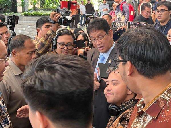 Purbaya Yakin IHSG Bisa To The Moon dalam 10 Tahun ke Depan