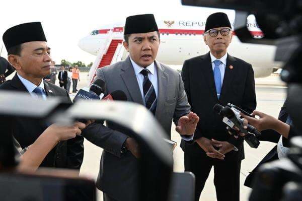 Cerita Seskab Teddy Antarkan Surat Prabowo ke Budi Gunawan hingga Sri Mulyani