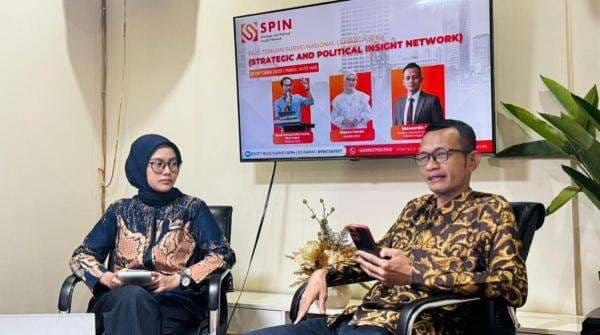 Setahun Kabinet Merah Putih, Survei: Zulhas Menko Kinerja Terbaik-AHY Paling Populer