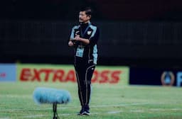 Kisah Miris Pelatih Timnas Indonesia U-22 Indra Sjafri, Belum Pernah Menang Sepanjang 2025!