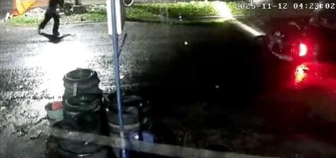 Begal Bersenpi Rampas Motor Karyawan di Bekasi, Videonya Viral di Medsos