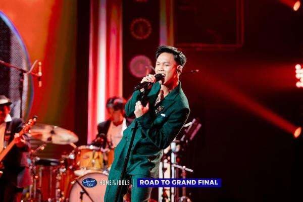 Fajar Noor Beri Aransemen Berbeda dalam Lagu Cinta dan Benci, Raih 5 Standing Ovation dari Juri