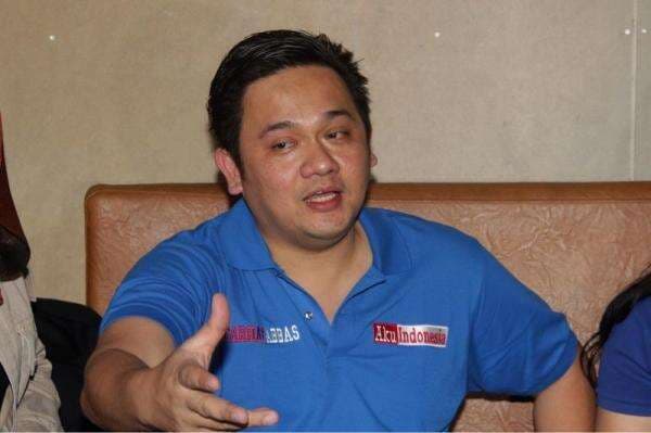 Farhat Abbas Bantah Tilep Dana UMKM Rp55 Miliar: Bohong Itu! Farhat Abbas Bantah Tilep Dana UMKM Rp55 Miliar: Bohong Itu!