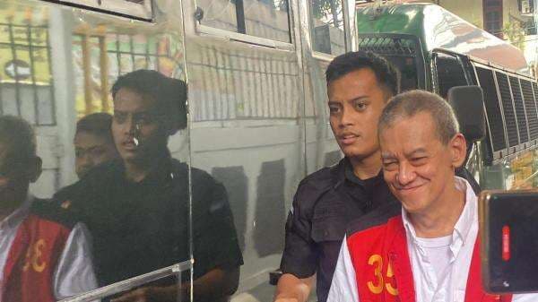 Wajah Fariz RM Terlihat Segar Jelang Sidang, Keluarga Jadi Saksi Meringankan