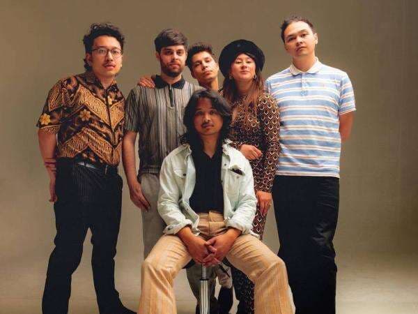 Viral Nusantara Beat, Band Asal Belanda Populerkan Lagu Tradisional Indonesia