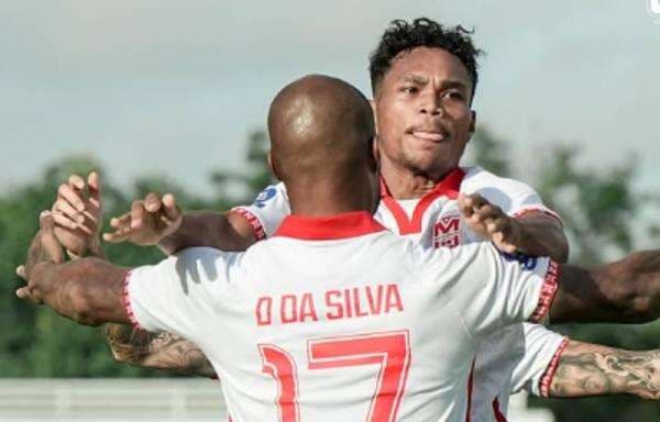 Drama VAR di Parepare! Gol Kilat David Da Silva Antar Malut United Taklukkan PSM Makassar