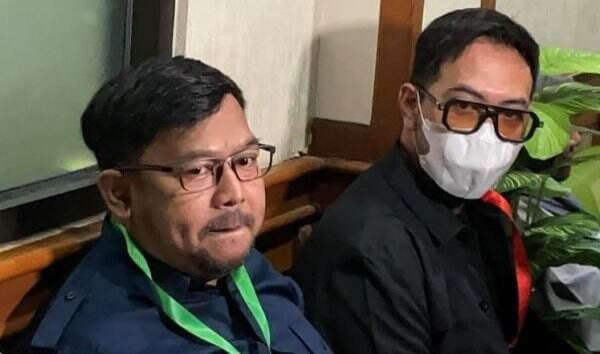 Andre Taulany Ledek Bedu Ceraikan Istri: Selamat! Kita Satu Kantor