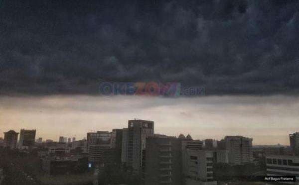 Prakiraan Cuaca Jabodetabek Hari Ini: Berawan Tebal hingga Hujan Petir