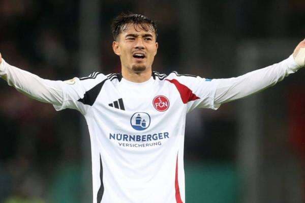 Profil Jens Castrop: Pemain Timnas Korsel Keturunan Jerman Rekan Setim Kevin Diks