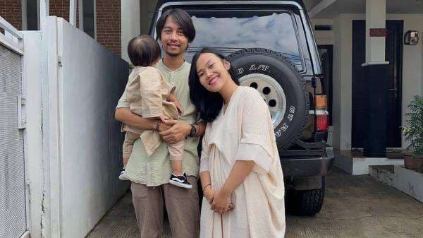 Istri Hilang Kontak dengan Fiersa Besari yang Berada di Puncak Carstensz, Minta Doa Terbaik 