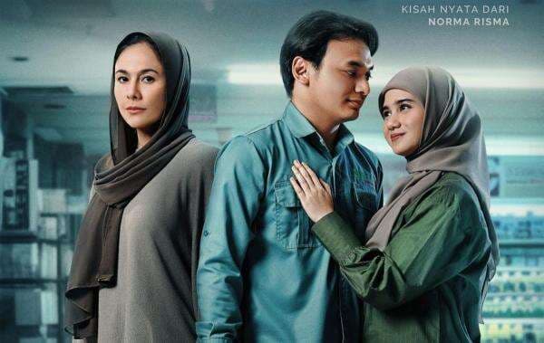 Ada Adegan Intim Wulan Guritno, Ini Rating Film Norma