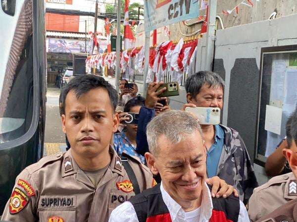 Mengejutkan! Begini Penampilan Fariz RM usai Dipenjara 5 Bulan