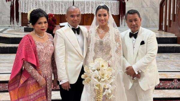 Bahagia Damping Anak di Hari Pernikahan, Hotman Paris: Yang Nyanyi Joy Tobing Bahagia Damping Anak di Hari Pernikahan, Hotman Paris: Yang Nyanyi Joy Tobing