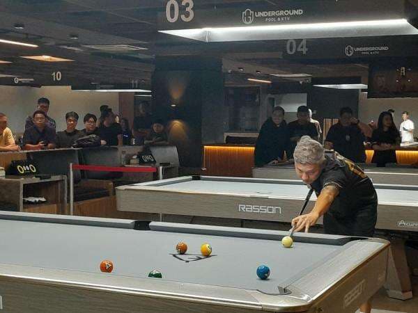 Gading Marten dan Wijaya Saputra Adu Skill Vs Juara Dunia Biliar Fedor Gorst