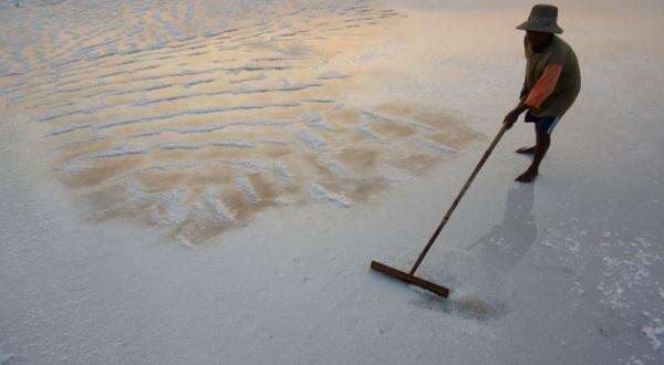 RI Masih Impor Garam Sampai 2027 RI Masih Impor Garam Sampai 2027