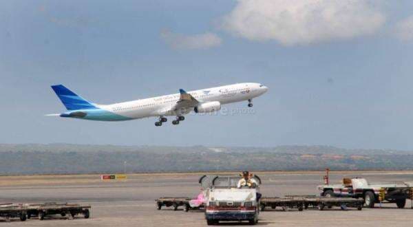 Heboh iPhone Penumpang Hilang, Garuda Indonesia Bebastugaskan Seluruh Awak Kabin