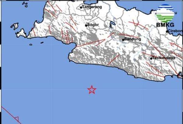 Breaking News! Gempa M3,0Guncang Sukabumi,Dirasakan hingga Semarang