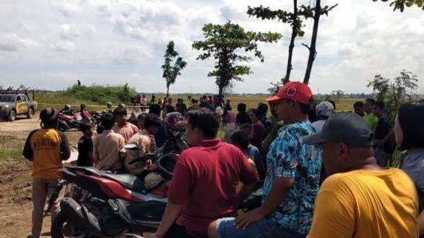 Indramayu Gempar, Penjaga Desa Ditemukan Tewas Bersimbah Darah di Persawahan