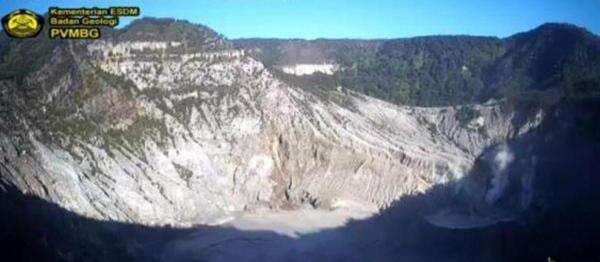 Aktivitas Gunung Tangkuban Parahu Meningkat, Badan Geologi: Waspada Erupsi!